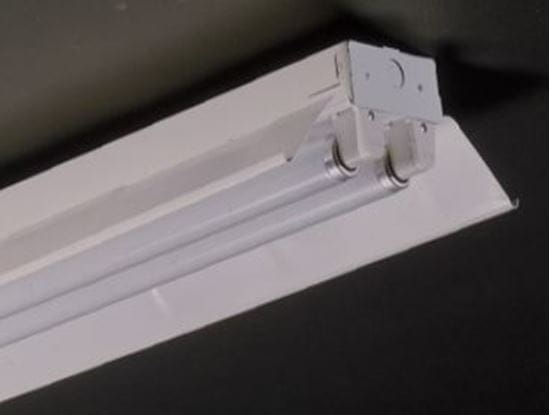 Picture of Fluorescent 4' Industrial Fixture 20YR Hybrid Program-Start Ballast 2 Lamp F32T8 2-F32T8